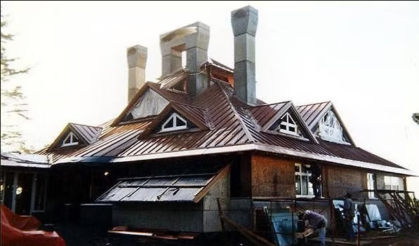 Universal Sheet Metal Ltd - Roofing Contractors in Saanichton, British Columbia